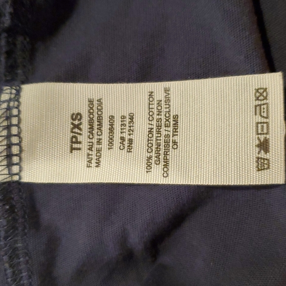 Garage Alright Crop Top - Picture 9 of 9